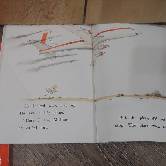 Cat in the Hat plush/2 Dr Suess books one hardback one paperback /dish plate - Picture 12 of 15